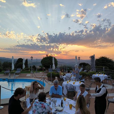 Hotel Relais Todini - Residenza D'Epoca - Luxury Historic House Esterno foto