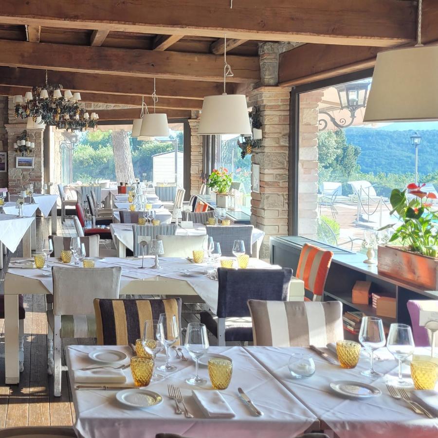 Hotel Relais Todini - Residenza D'Epoca - Luxury Historic House Esterno foto