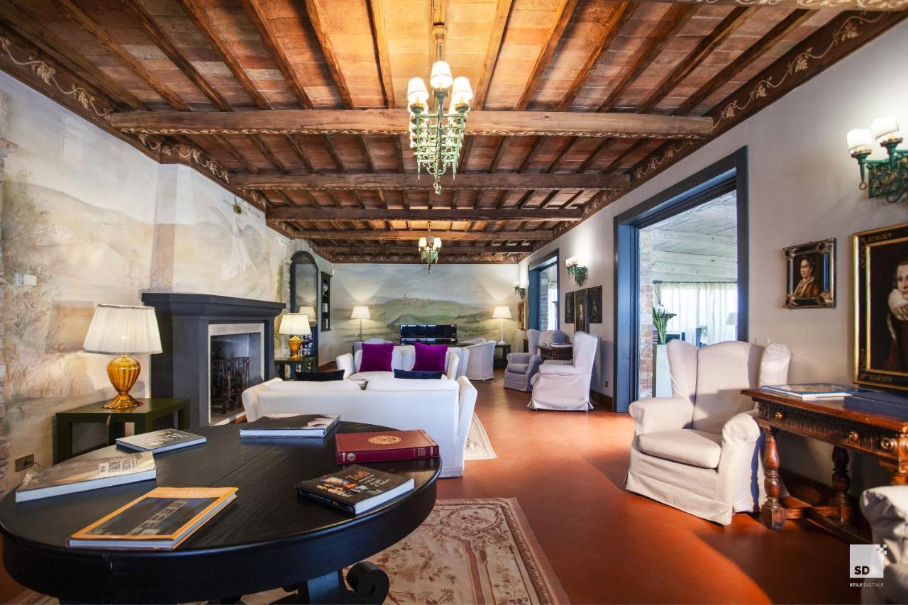 Hotel Relais Todini - Residenza D'Epoca - Luxury Historic House Esterno foto