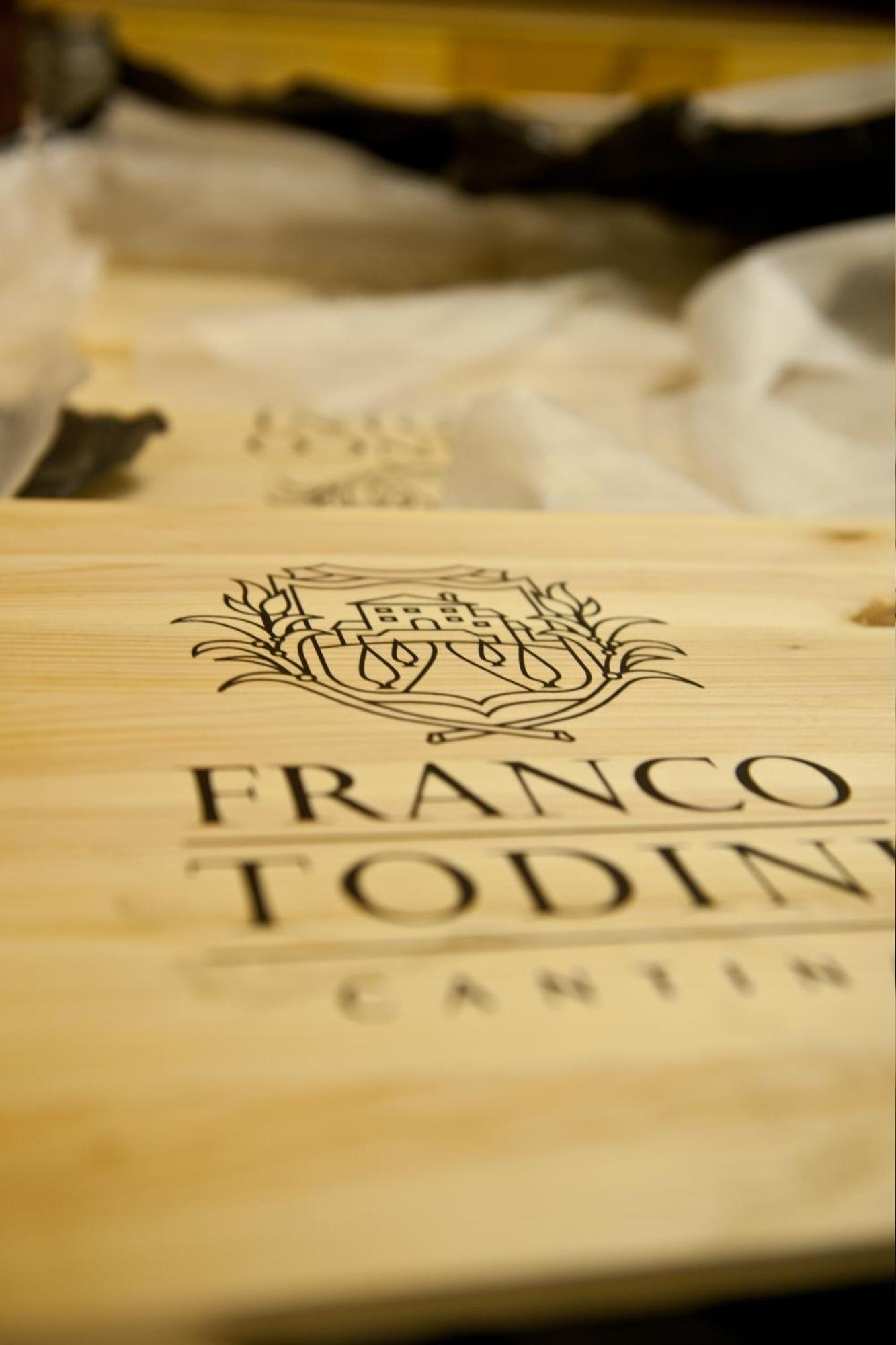 Hotel Relais Todini - Residenza D'Epoca - Luxury Historic House Esterno foto