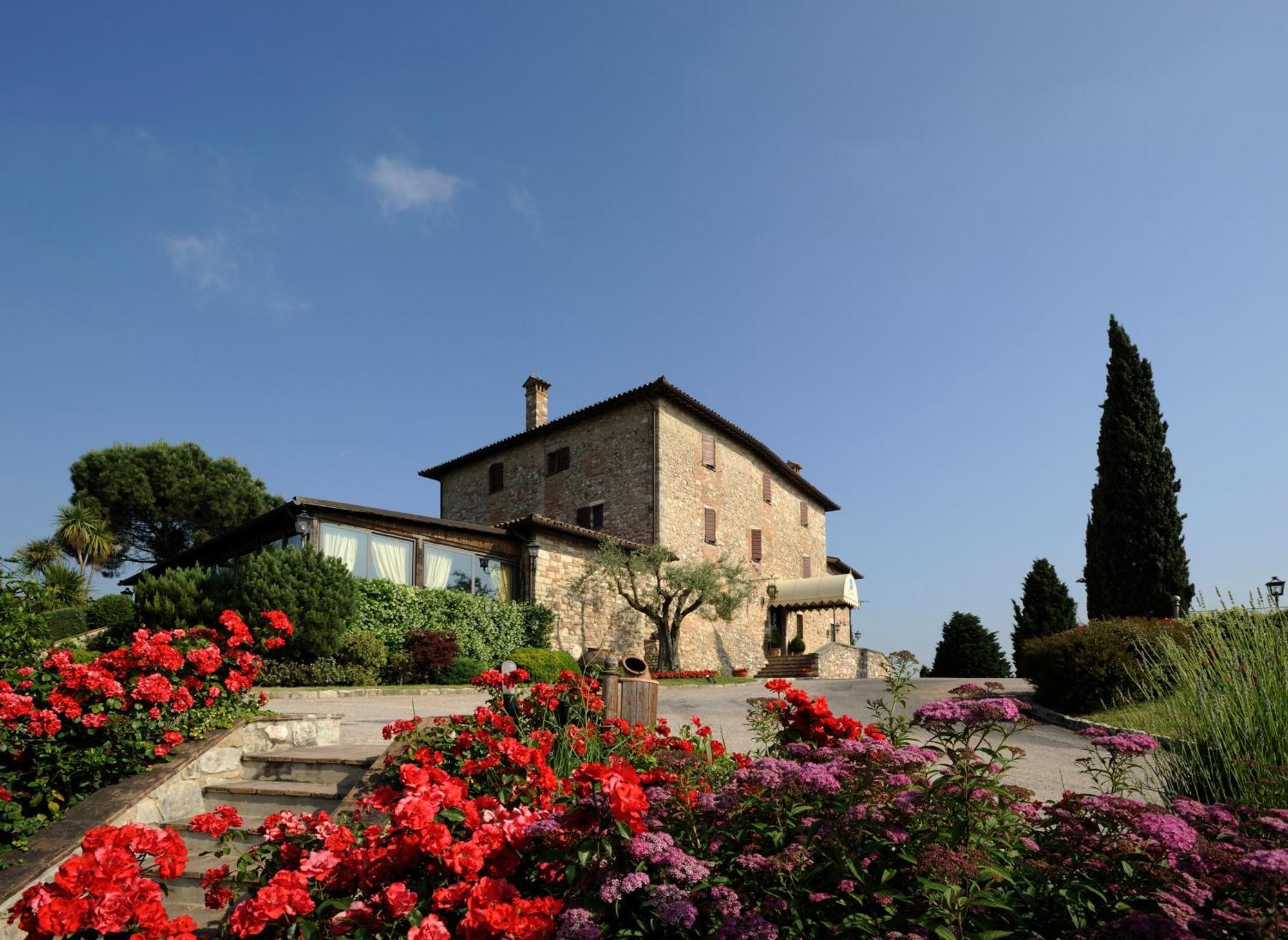 Hotel Relais Todini - Residenza D'Epoca - Luxury Historic House Esterno foto