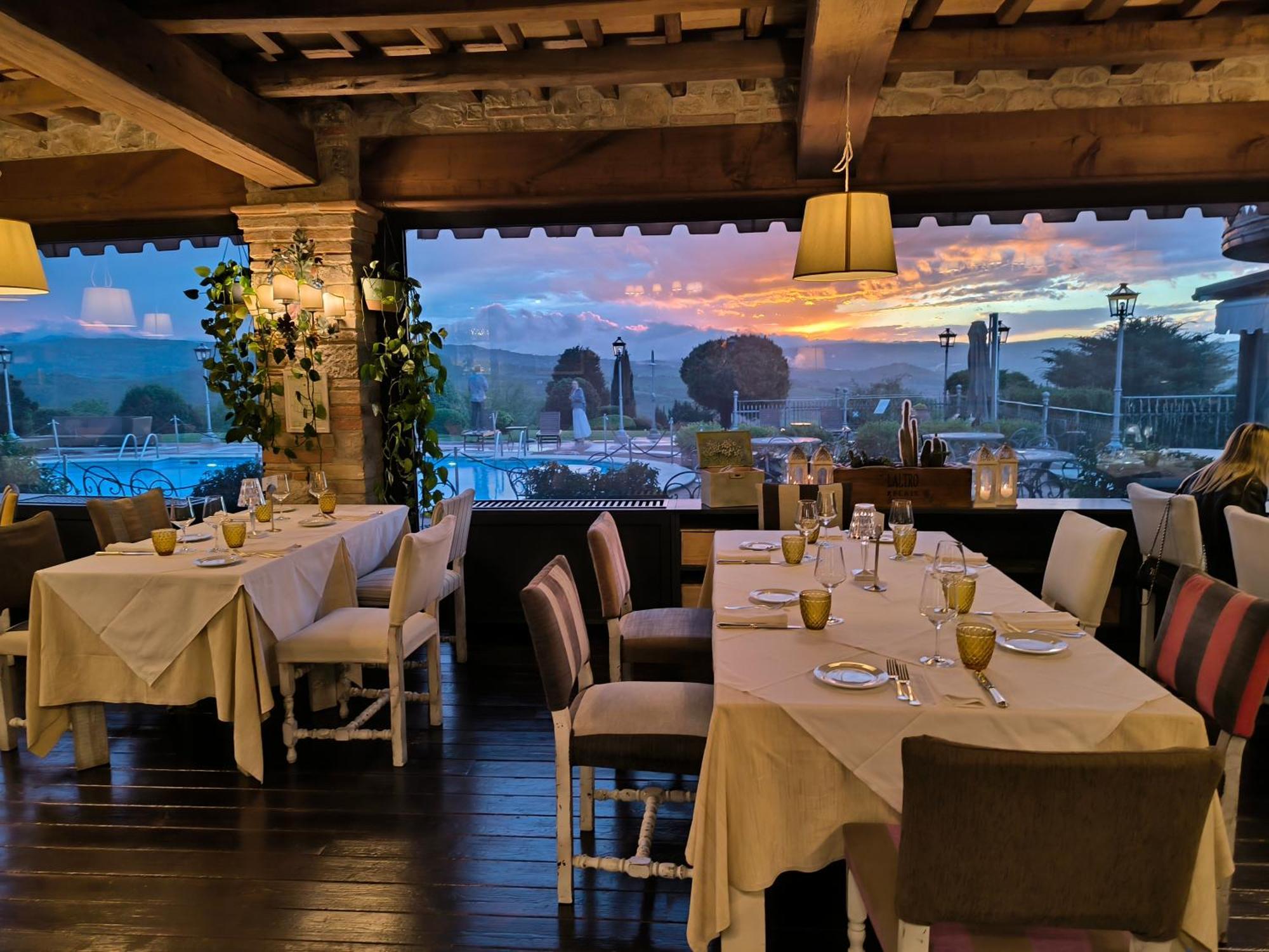 Hotel Relais Todini - Residenza D'Epoca - Luxury Historic House Esterno foto