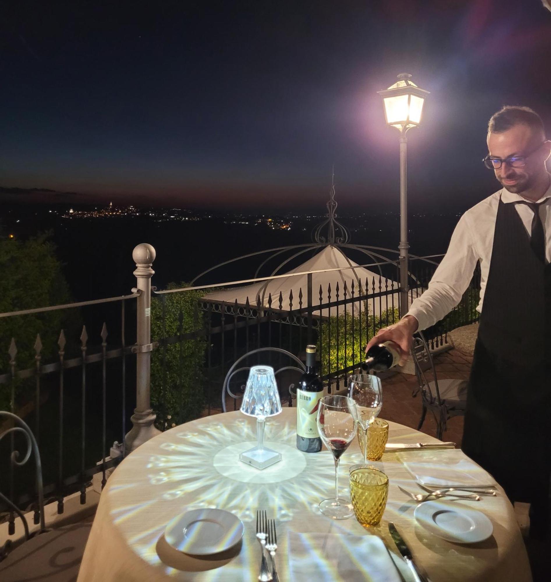 Hotel Relais Todini - Residenza D'Epoca - Luxury Historic House Esterno foto